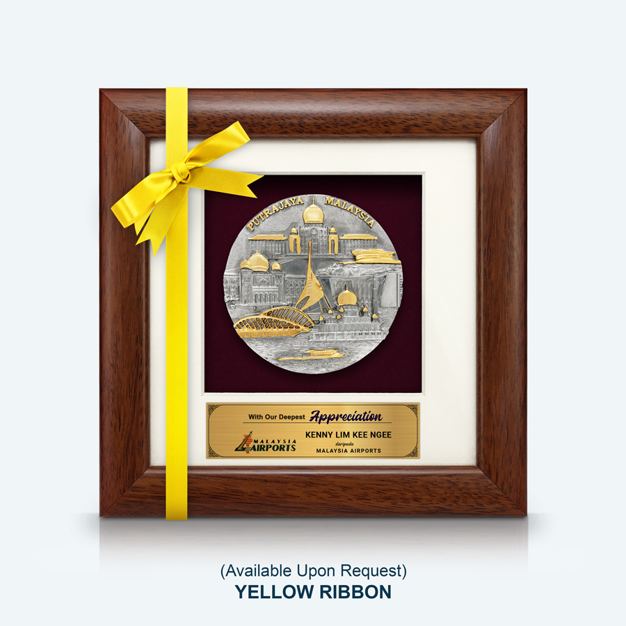 Bingkai Solid Pewter Emas menampilkan reka bentuk Putrajaya bulatan yang elegan