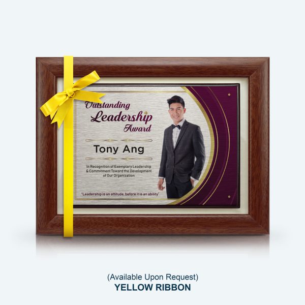 7" X 9" Outstanding Leadership Award - Image 2