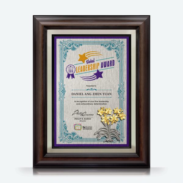 Global Leadership Award: Pewter Orchid 6 Flowers (Anggerik)