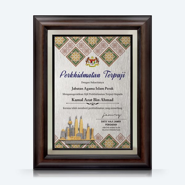 Perkhidmatan Terpuji : Pewter Kuala Lumpur Landmark