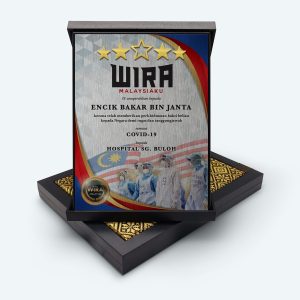 WIRA Malaysiaku With Gold Accessories : Shining Star
