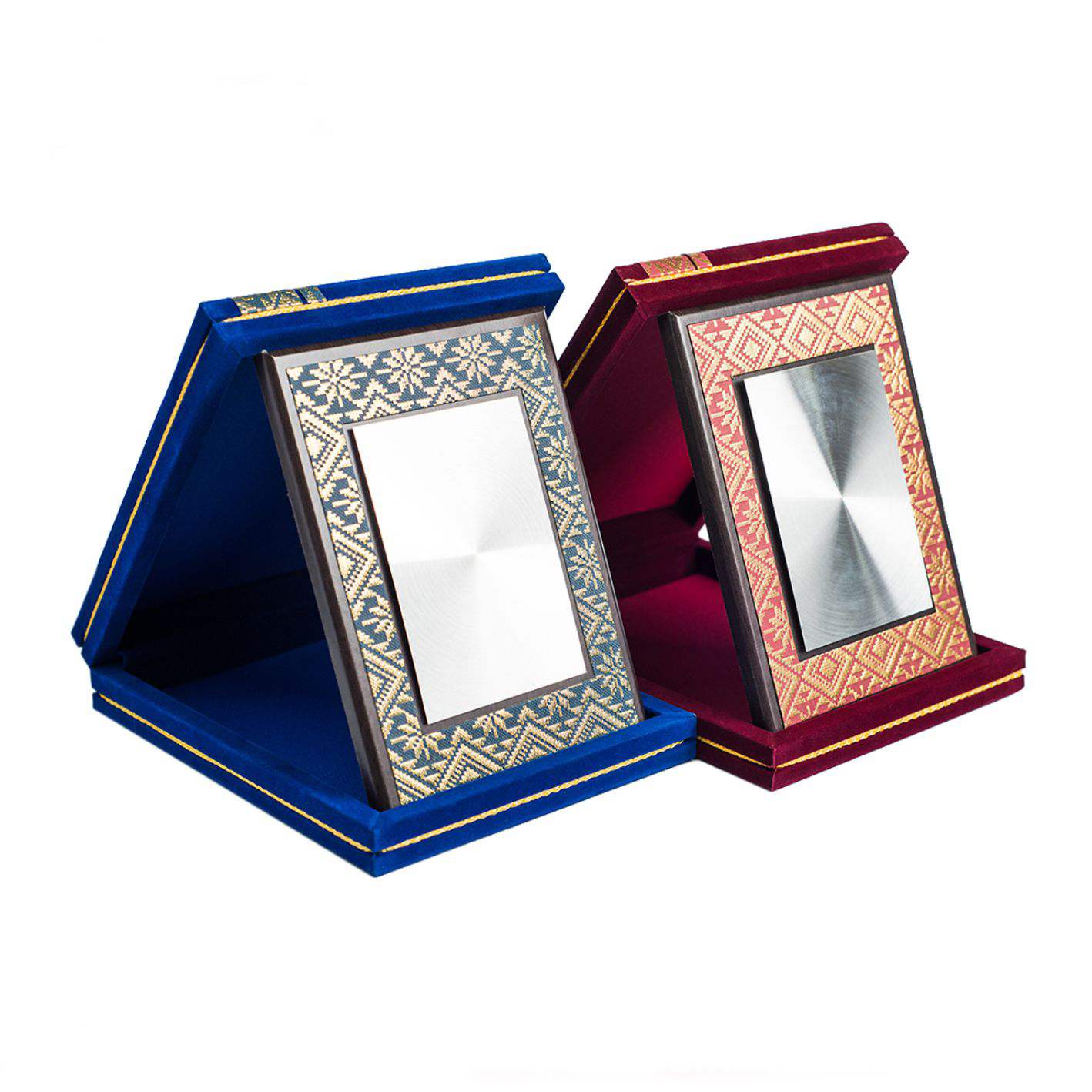 Velvet Box With Songket Aluminium Plate
