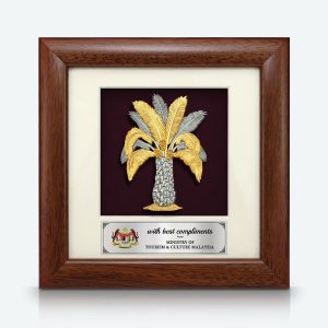 Ukiran pewter Kelapa Sawit premium hadiah korporat