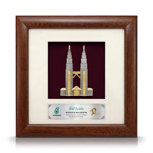 Cenderamata pewter Menara Berkembar Petronas eksklusif