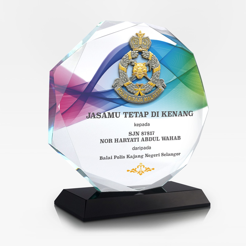 7" x 7.8" Round Crystal Awards with Gold Plated Pewter : Logo Police Diraja Malaysia (Polis PDRM) - Image 2