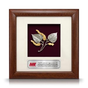8” x 8” Bingkai Solid Bersadur Pewter Saduran Emas – Daun Lada Hitam