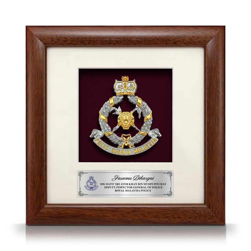8” x 8” Bingkai Solid Bersadur Pewter Saduran Emas – Logo Police Diraja Malaysia (Polis PDRM)